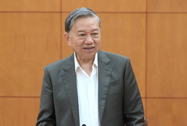 Tuyệt đối không đùn đẩy trách nhiệm gây chậm trễ thực hiện chính sách với người có công